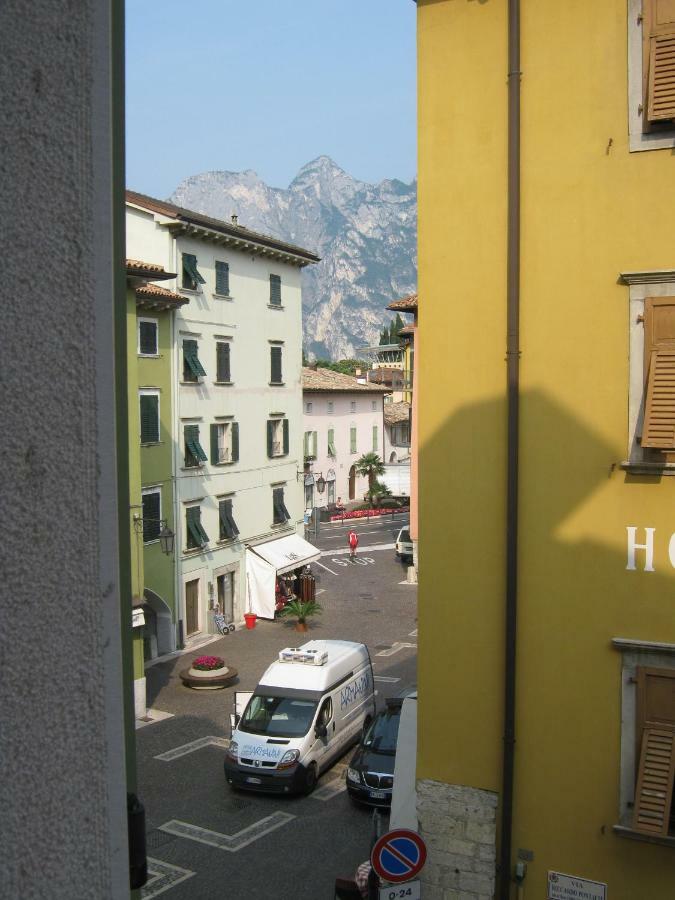 Appartamento A Due Passi Dal Lago Torbole Sul Garda Exterior foto